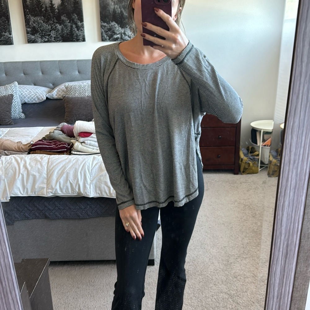 Split hem top